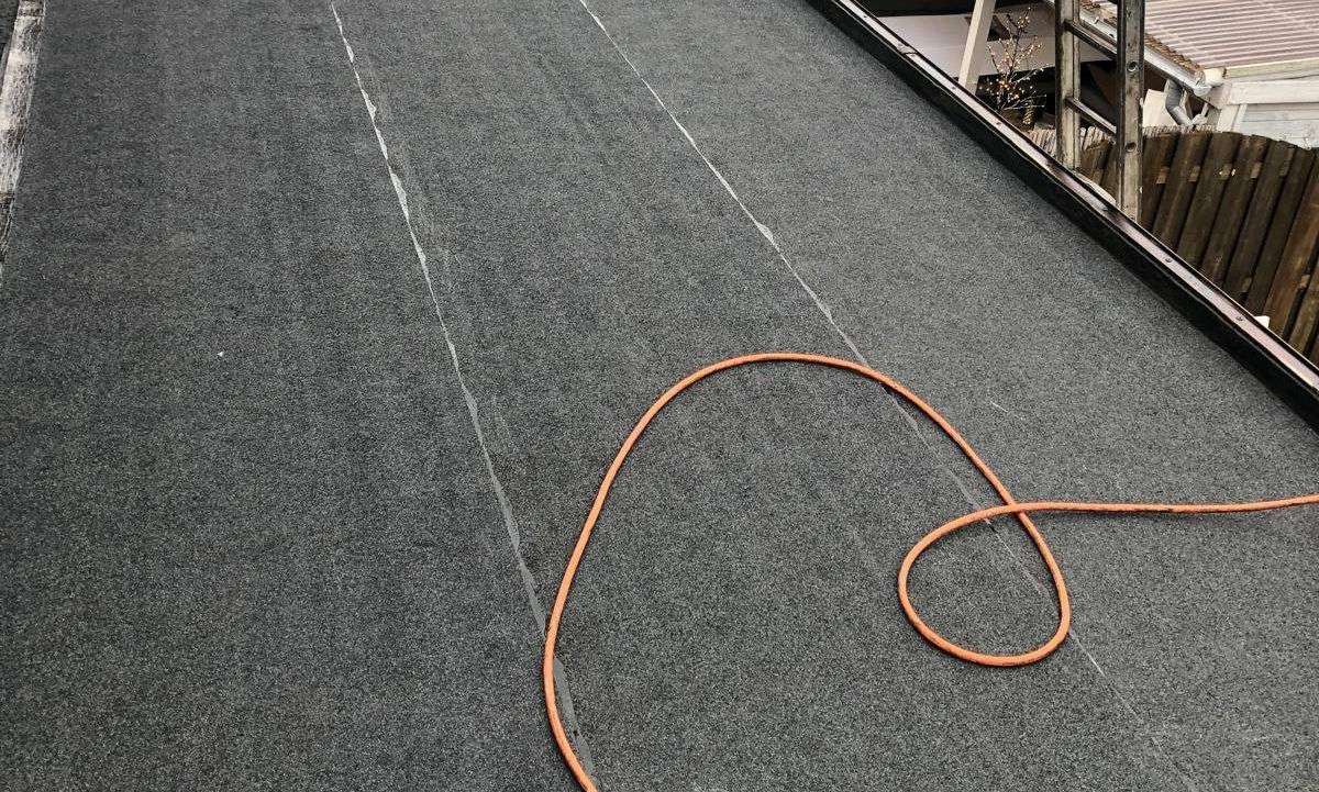 Nieuw bitumen dak aangelegd in Middelharnis Nieuw bitumen dak aangelegd in Middelharnis